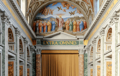 Conclave 2024: chiusa la Cappella Sistina con il tradizionale 'Extra Omnes'
